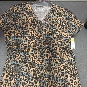 XL cute scrub top. New with tags